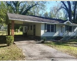 817 Perry Dr in Macon, GA - Building Photo
