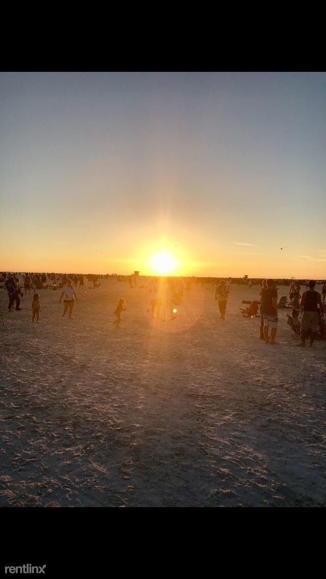 8625 Midnight Pass Rd in Sarasota, FL - Building Photo - Building Photo