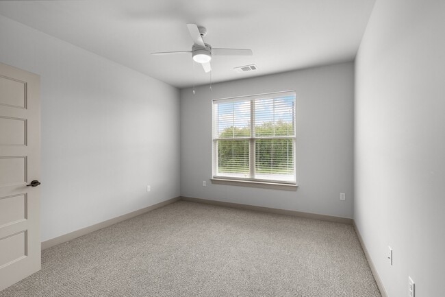 Allure Apartments LLC in Whiteland, IN - Building Photo - Building Photo