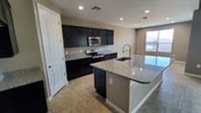37921 W Santa Monica Ave in Maricopa, AZ - Building Photo - Building Photo