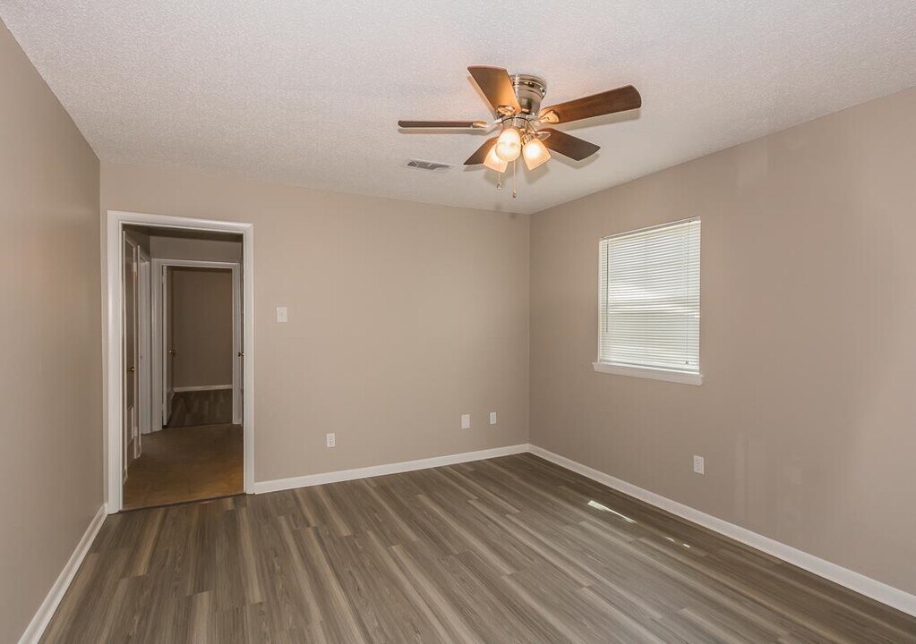 1600 Skyline Dr in North Little Rock, AR - Building Photo