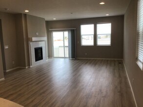 15455 E 47th Dr in Denver, CO - Building Photo - Building Photo