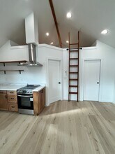 1144 Helena St in Richland, WA - Building Photo - Building Photo