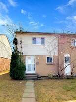 1775 Culver Dr in London, ON - Building Photo