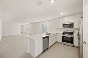 1340 Blazin Bronco Trl in Haslet, TX - Building Photo