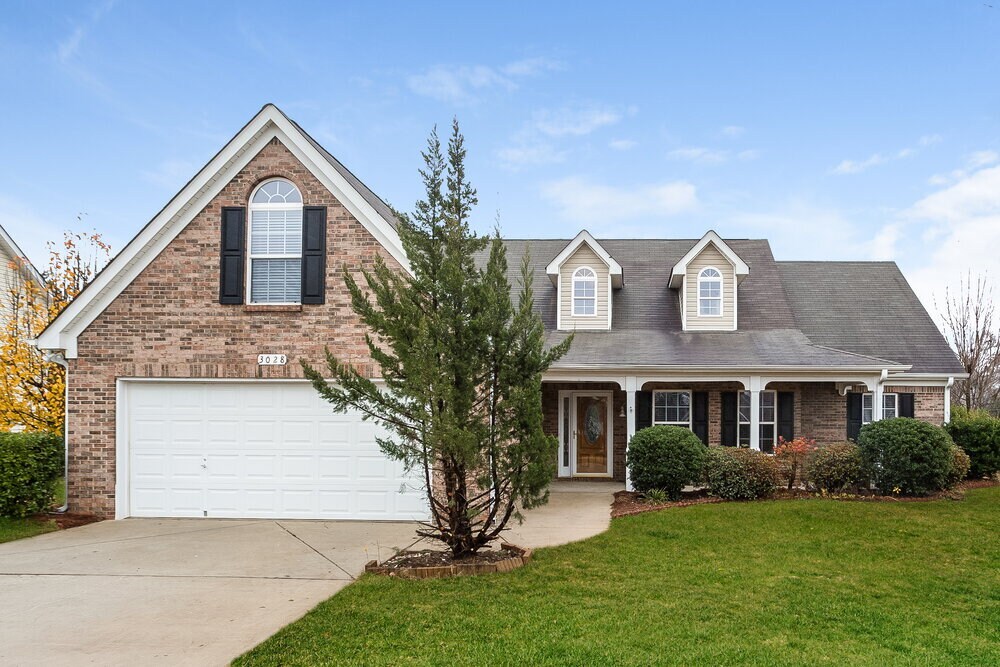 3028 Lincoln Log Way in Mcdonough, GA - Building Photo