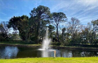 5552 Bentgrass Dr in Sarasota, FL - Building Photo - Building Photo