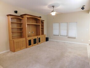 3201 Nacogdoches Dr in Corpus Christi, TX - Building Photo - Building Photo