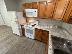 47 Hill St in Eddington, ME - Building Photo - Building Photo