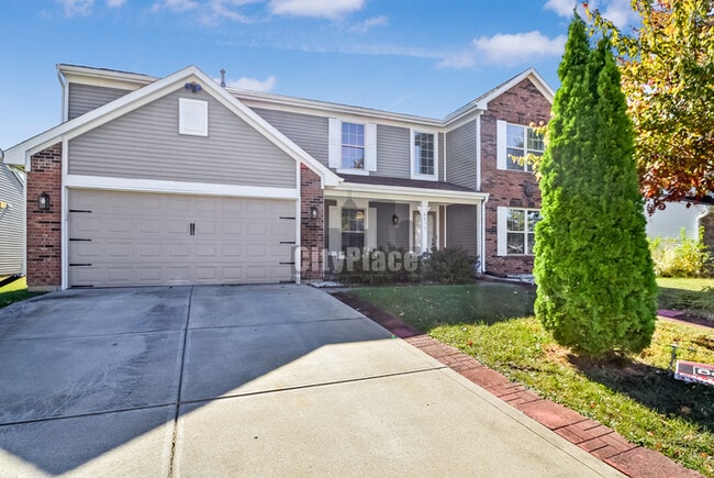 6677 W Longview Dr in McCordsville, IN - Building Photo - Building Photo
