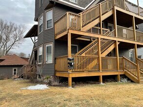 49 Golden Hill St in Naugatuck, CT - Building Photo - Building Photo