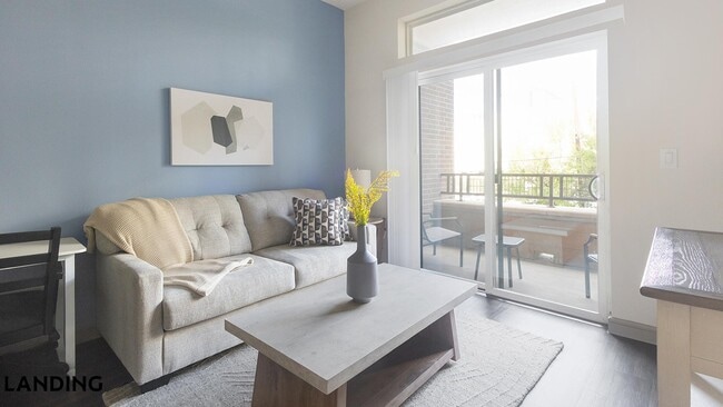 1711 Caroline St, Unit 205