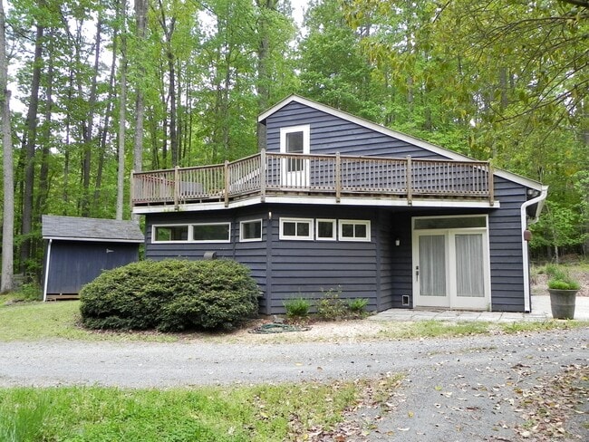 property at 718 Whitney Ln