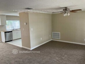 3824 Sail Dr in New Port Richey, FL - Foto de edificio - Building Photo