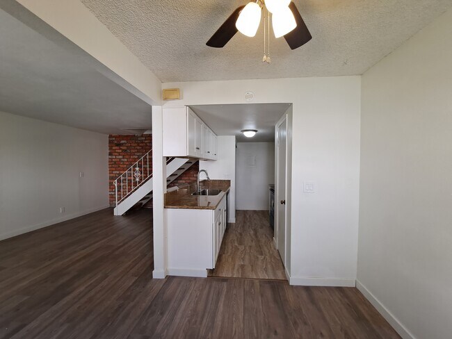 2635 Sextant Ave in Port Hueneme, CA - Building Photo - Building Photo