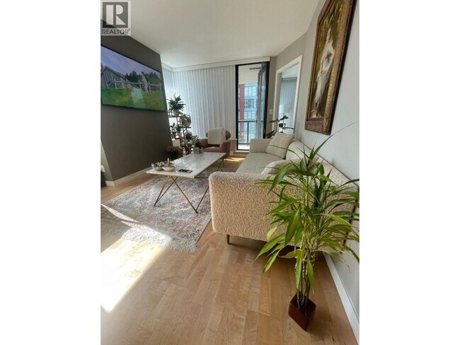 928 Homer St in Vancouver, BC - Building Photo - Building Photo