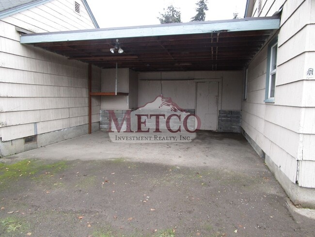554 Centennial Blvd in Springfield, OR - Building Photo - Building Photo