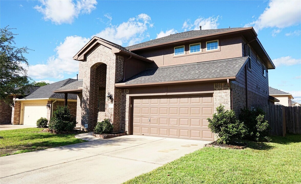 16938 Wedgeside Pk in Cypress, TX - Building Photo