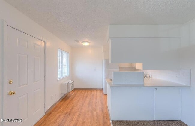 901 Virbel Ln, Unit 5 in Reno, NV - Building Photo - Building Photo
