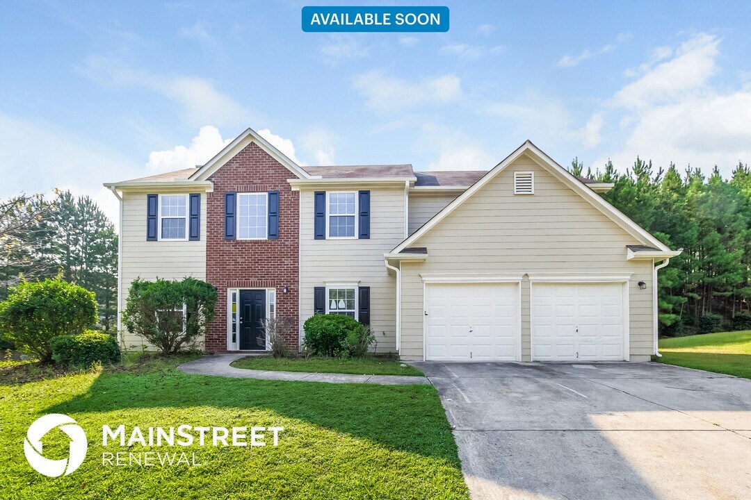 5892 Village Loop in Fairburn, GA - Building Photo