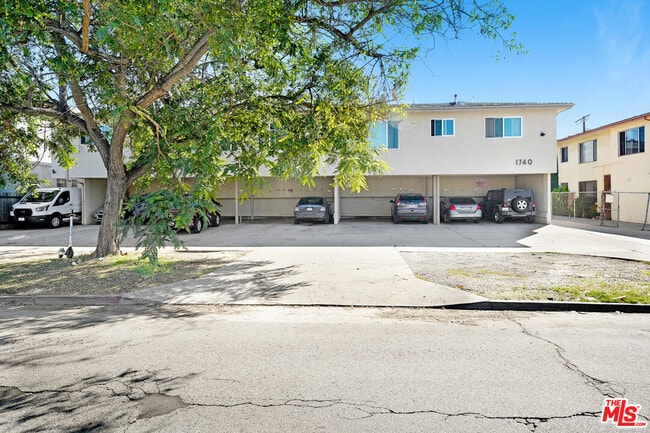 1740 Hauser Blvd in Los Angeles, CA - Building Photo - Building Photo