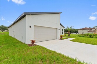 135 Athabasca Dr in Kissimmee, FL - Building Photo - Building Photo