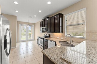 5367 Creekside Park Ave in Orlando, FL - Building Photo - Building Photo