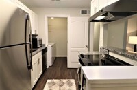 3200 Post Woods Dr NW, Unit 14-113 in Atlanta, GA - Building Photo - Building Photo