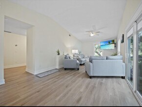 208 A St in St. Augustine, FL - Building Photo - Building Photo