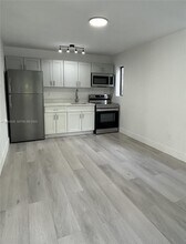 37 NW 59th St in Miami, FL - Building Photo - Building Photo