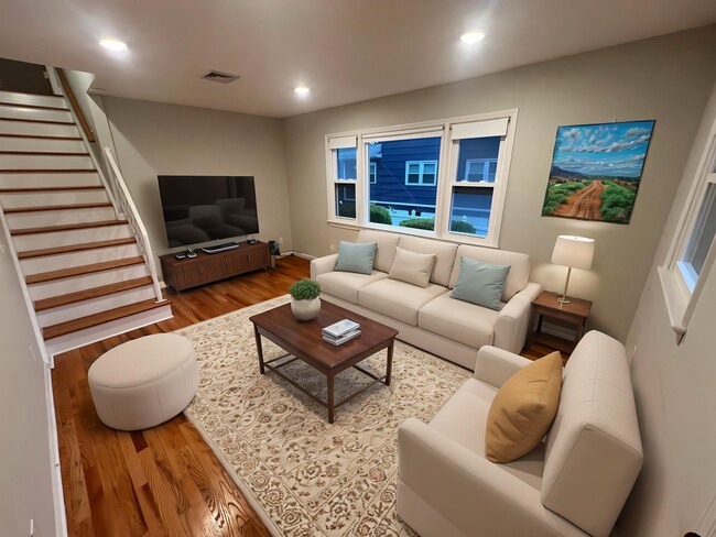 19 Cook Rd, Unit 1 in Nutley, NJ - Building Photo - Building Photo