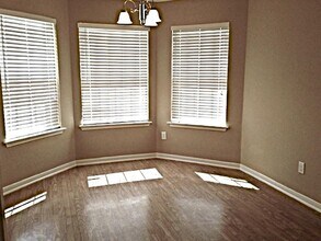 823 Seabourne Meadow Dr in Rosenberg, TX - Building Photo - Building Photo