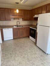 122 Darby Woods Ct in Radcliff, KY - Building Photo - Building Photo