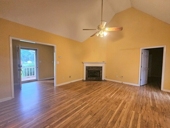 32 Elizabeth Way in Jefferson, GA - Building Photo - Building Photo