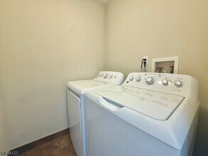 623 Magnolia Ave in Elizabeth, NJ - Building Photo - Building Photo