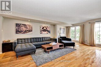 130 Berrigan Dr in Ottawa, ON - Building Photo - Building Photo
