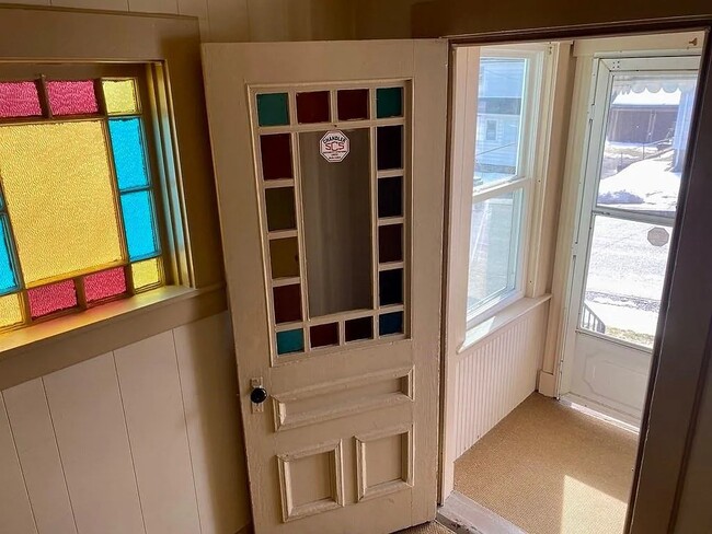 31 Tremont St, Unit 2 in Marlborough, MA - Building Photo - Building Photo