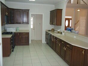 1331 Rain Hollow Cir E in Collierville, TN - Building Photo - Building Photo