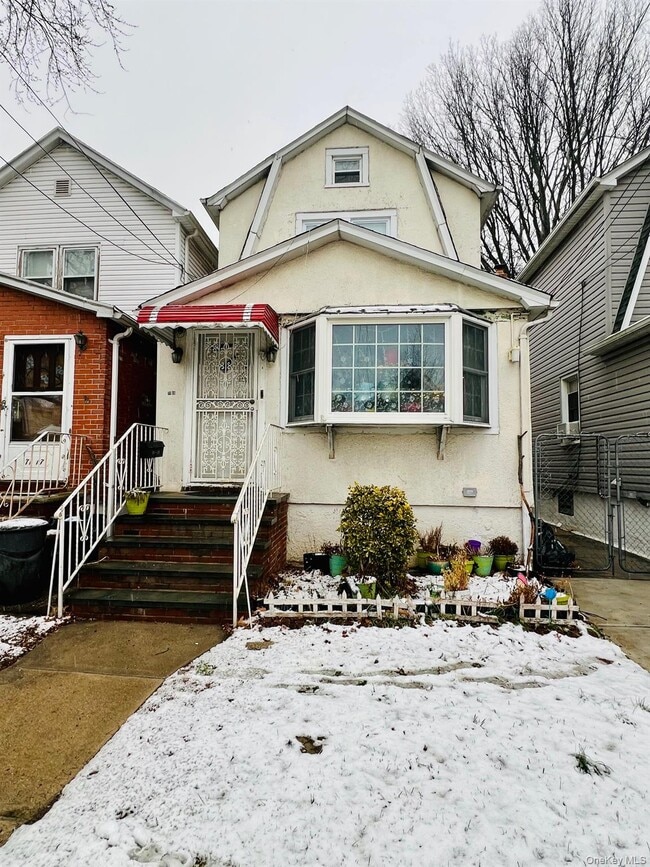 property at 71-19 Nansen St