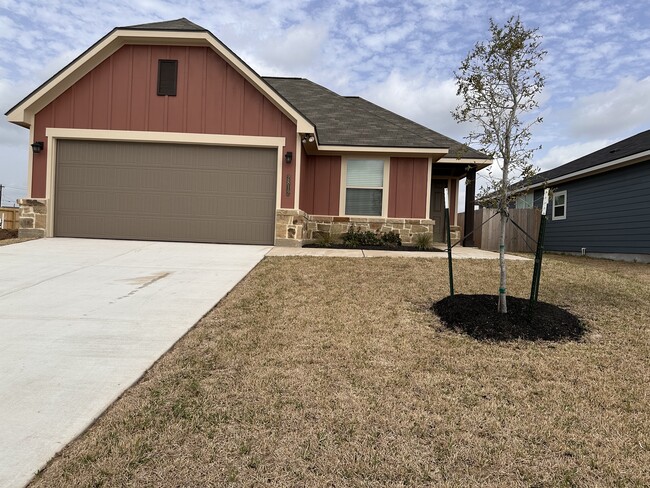 2812 Messenger Way in Bryan, TX - Building Photo - Building Photo