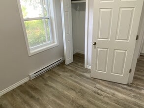 258 Robinson St in Moncton, NB - Building Photo - Building Photo