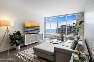 20 Melrose Terrace in Long Branch, NJ - Building Photo - Building Photo