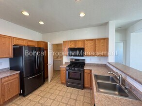 336 Golden Pick Dr in Dayton, NV - Building Photo - Building Photo