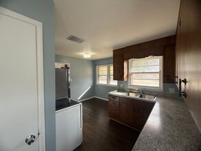 3014 Avenue E in Scottsbluff, NE - Building Photo - Building Photo