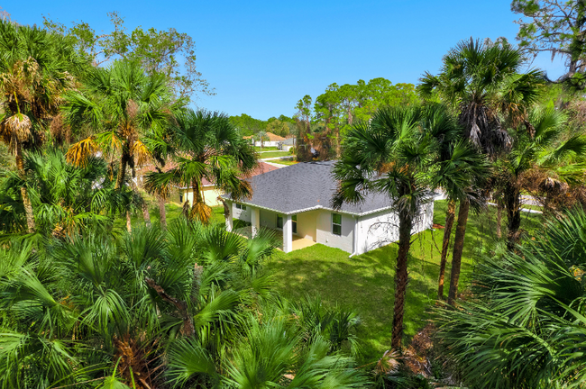 3043 Jeannin Dr in North Port, FL - Building Photo - Building Photo