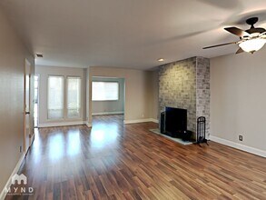 5943 Main Ave in Orangevale, CA - Building Photo - Building Photo