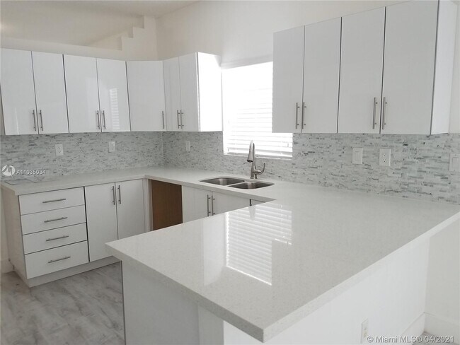 21845 Goulds Ave-Unit -3 in Miami, FL - Building Photo - Building Photo