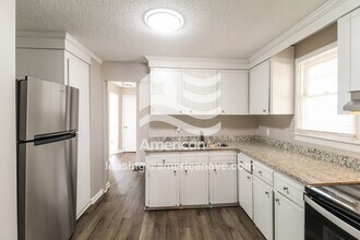 103 Donald Dr in Warner Robins, GA - Foto de edificio - Building Photo