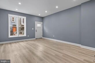2513 W Oxford St in Philadelphia, PA - Building Photo - Building Photo