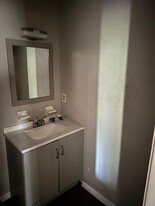 200 SE Hanover Pl in Lake City, FL - Building Photo